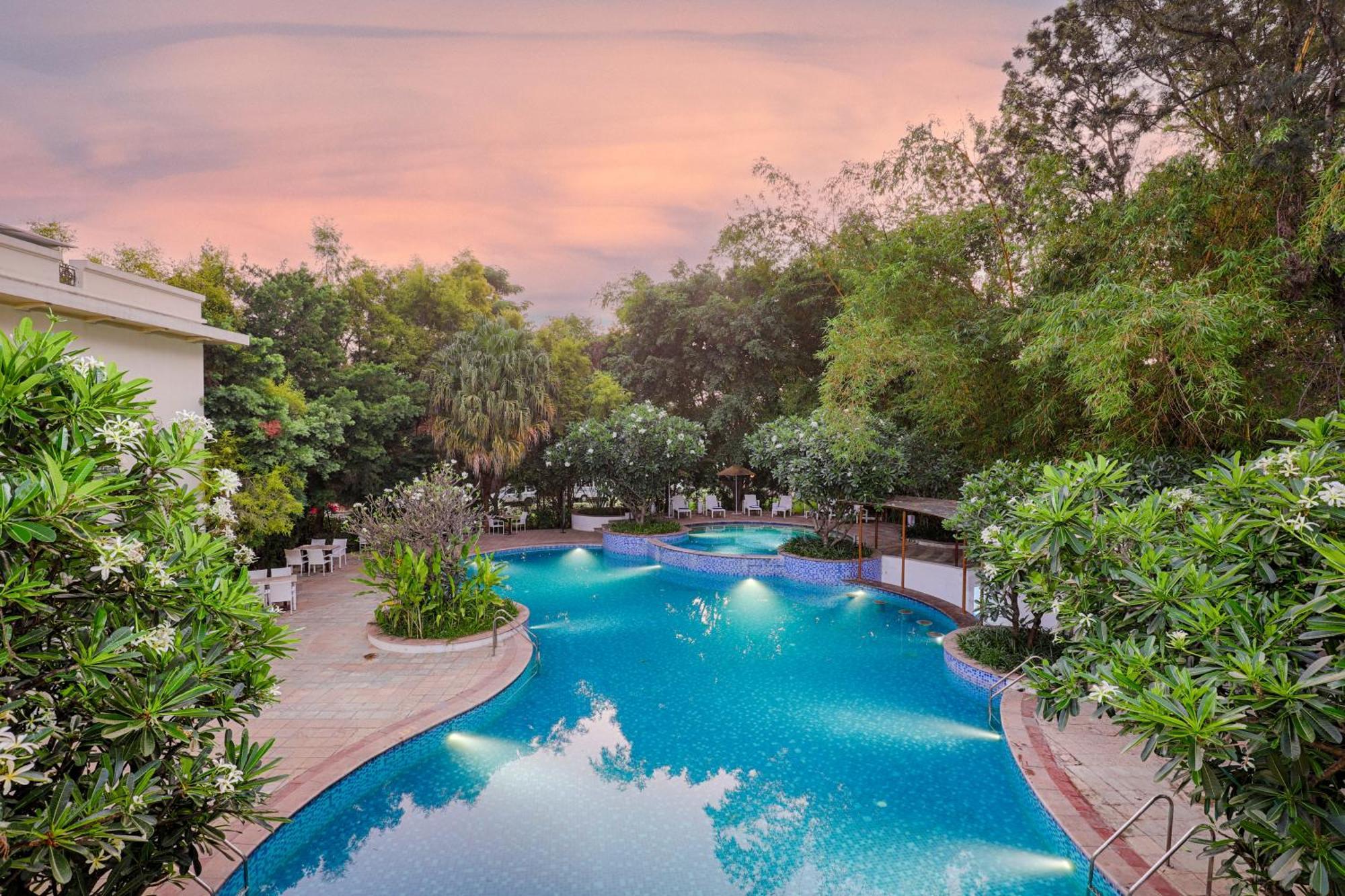 Club Mahindra Golden Landmark, Mysuru エクステリア 写真