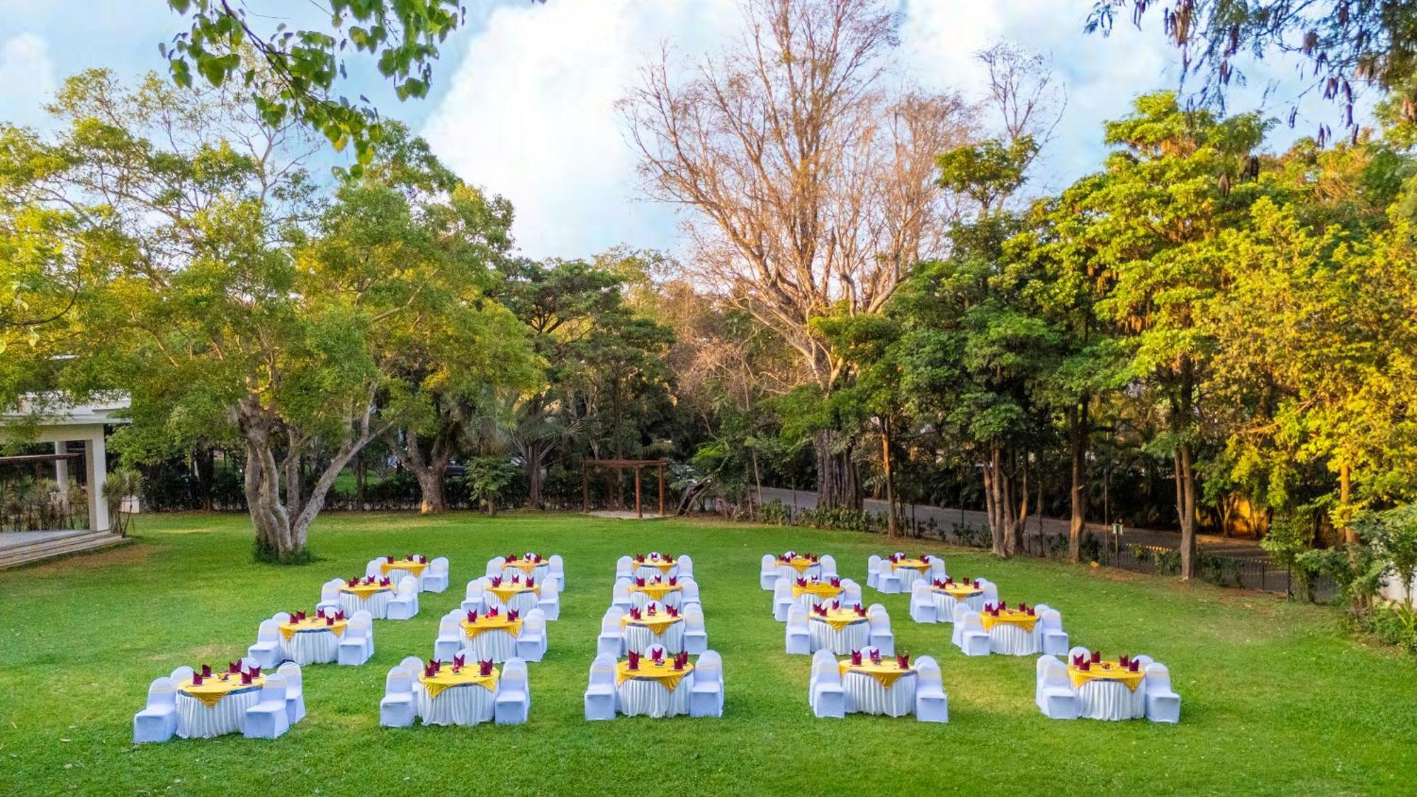 Club Mahindra Golden Landmark, Mysuru エクステリア 写真